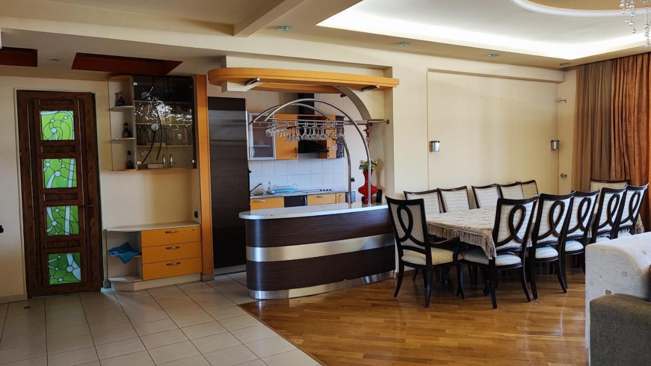 Luxury Apartment In The City Heart Erywań Zewnętrze zdjęcie
